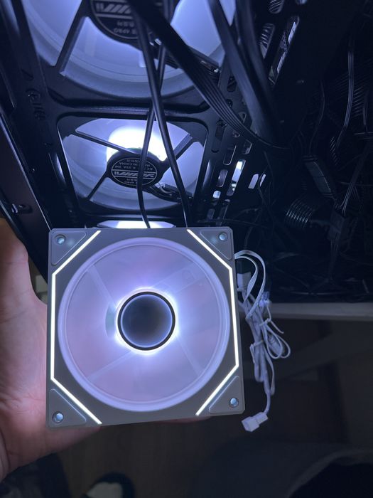 Wentylatory reverse Lian li look