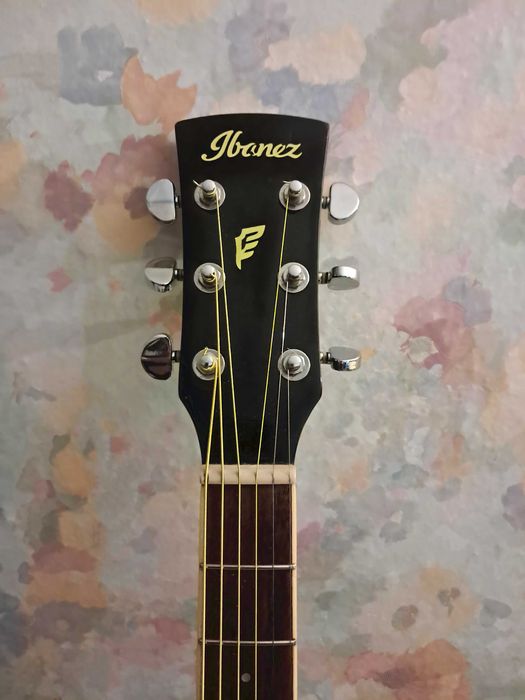 Електро акустична гітара Ibanez