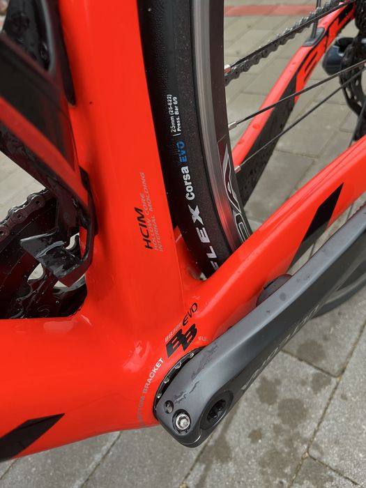 Rower szosowy BH Ultralight 2018 Ultegra