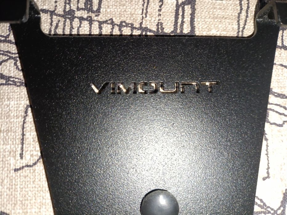 Продам крипление на стену для ps5