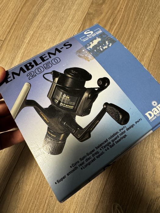 Kolowrotek daiwa emblem -s 2050
