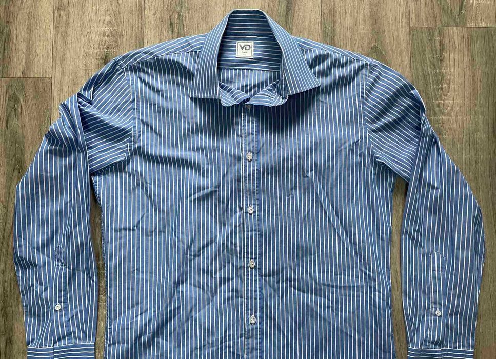 Рубашка Голубая с белой полосой длинный рукав VD One р.40