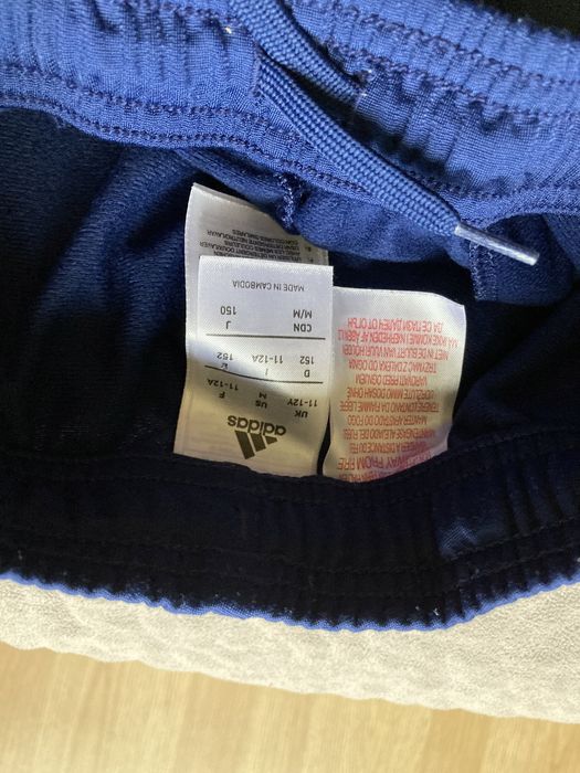 Dres Adidas sportowy 152 cm