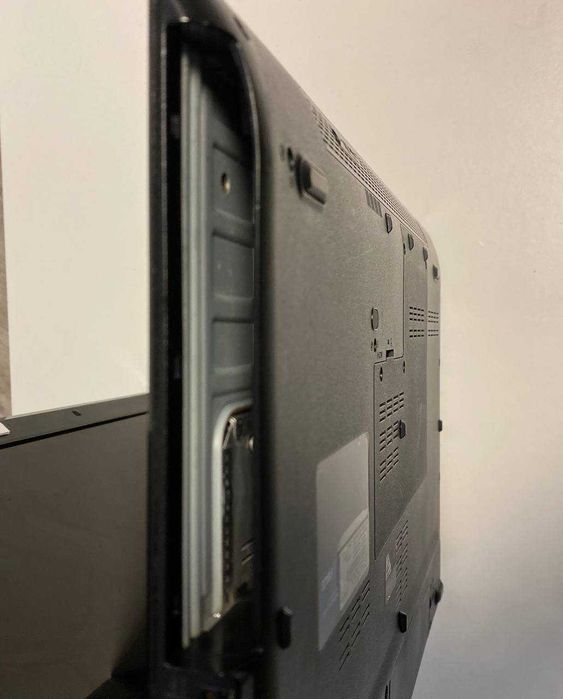 Ноутбук 17,3 ASUS A72J intel Core i3 4*2,53GHz