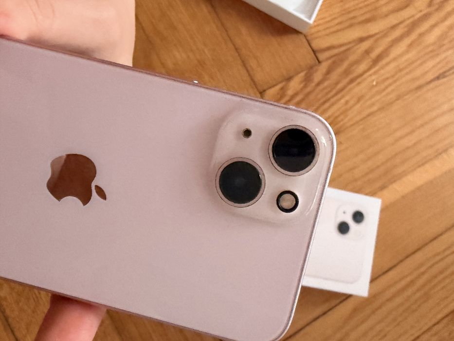 iPhone 13 rose gold 128 gb
