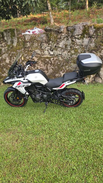 Bennelli trk 502x