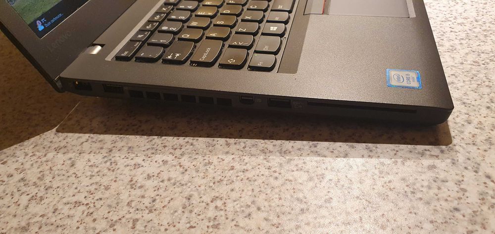 Laptop tytanowy ThinkPad T460 14" FHD IPS i5 8GB 240SSD b.5h ładny