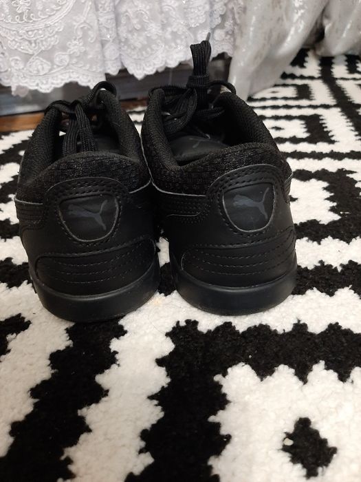 Кроссовки puma чорні