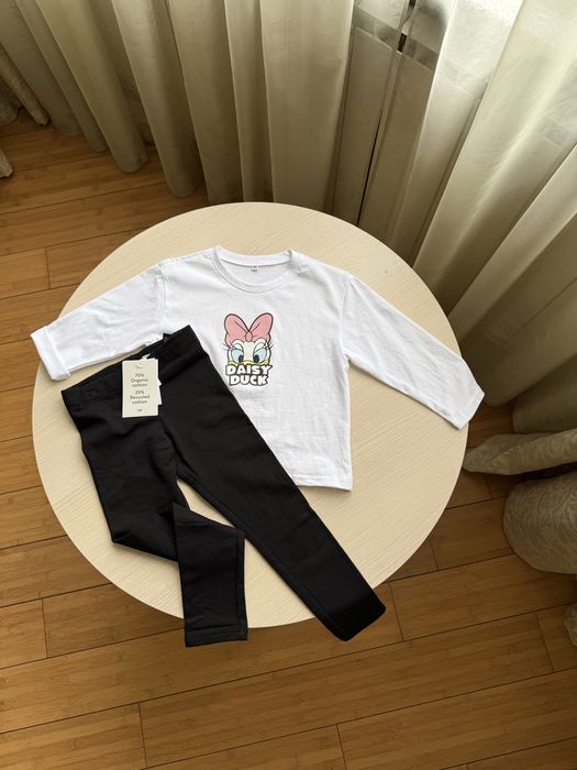 Сукні, комплекти , для дівчаток в хлопчиків