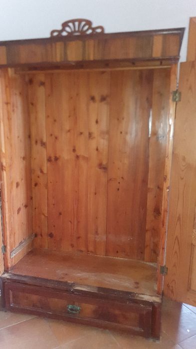 Solidna szafa antyk piekna