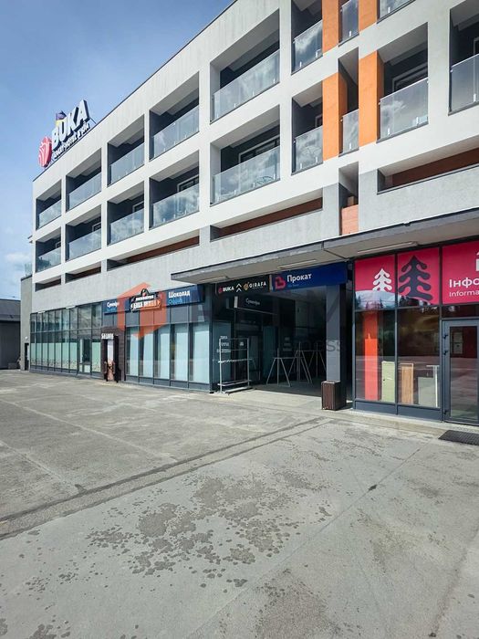 Top Location. комерція 38.6 м² у центрі Буковелю (Паркінг 2)