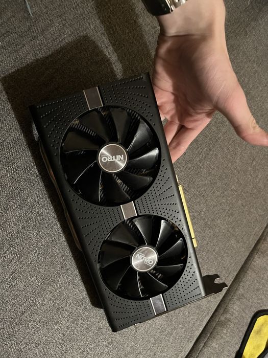 продам видеокарту rx570 8gb