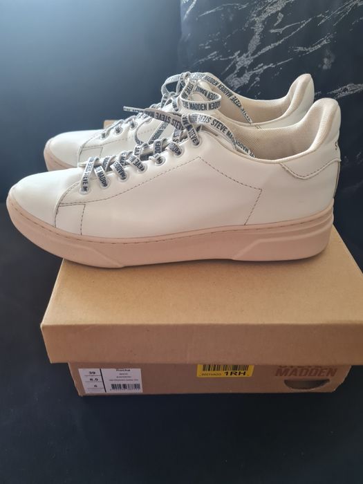 Sneakersy Steve Madden