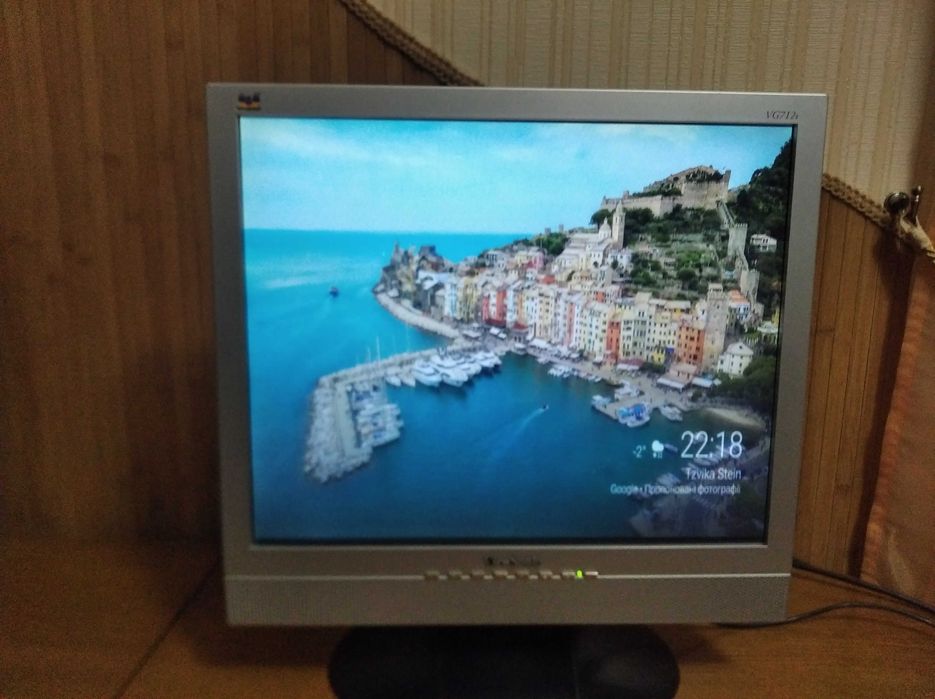 Телевізор -монітор ViewSonic 17 дюймів від 12вольт