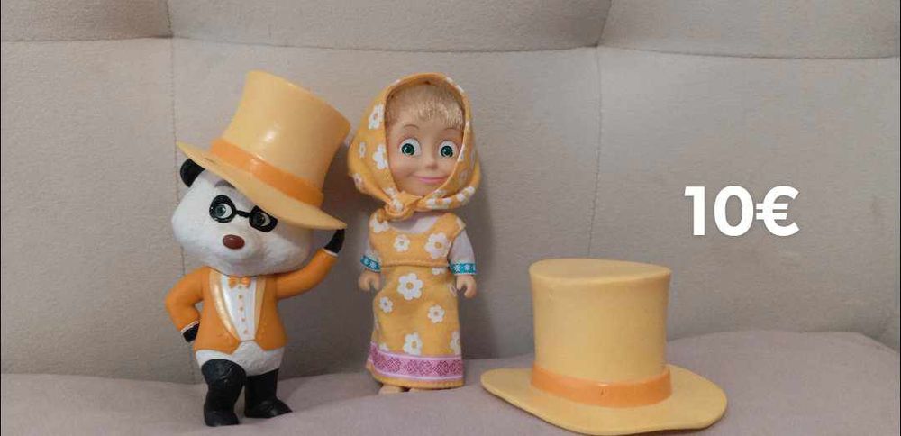 Casas do urso e da Masha várias..