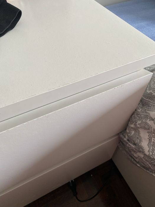 IKEA Cama 180x200 com Estrado e 4 Gavetas + Cómoda + Capa de Edredão