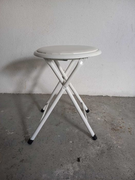 Bancos Brancos Novos