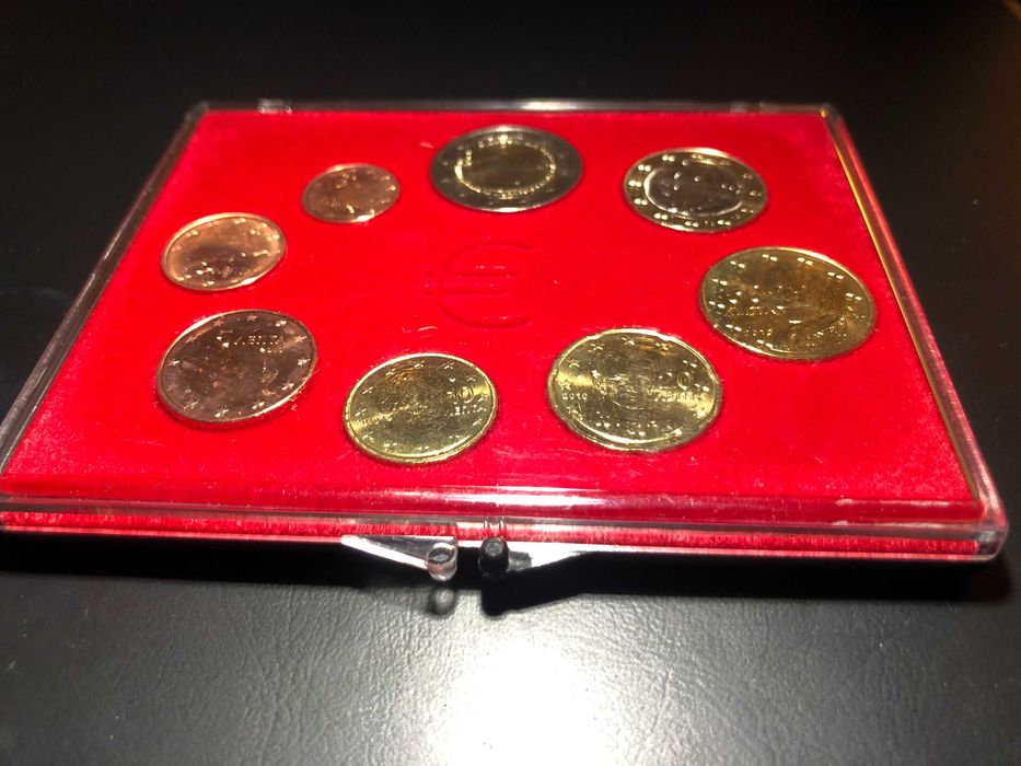 Set Anual Grécia 2010 UNC com Estojo - Inclui 2€ 2500 Anos Maratona