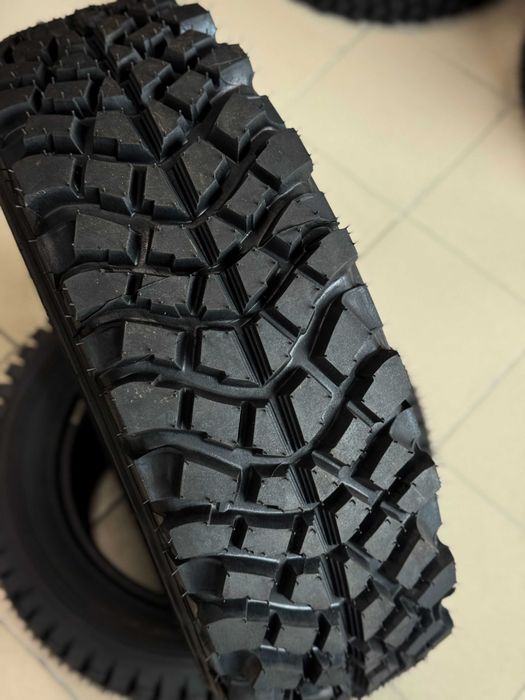 Шини болотні 235/65 R17 108Q резина грязьова 4x4 Trakker-Macho ITALY