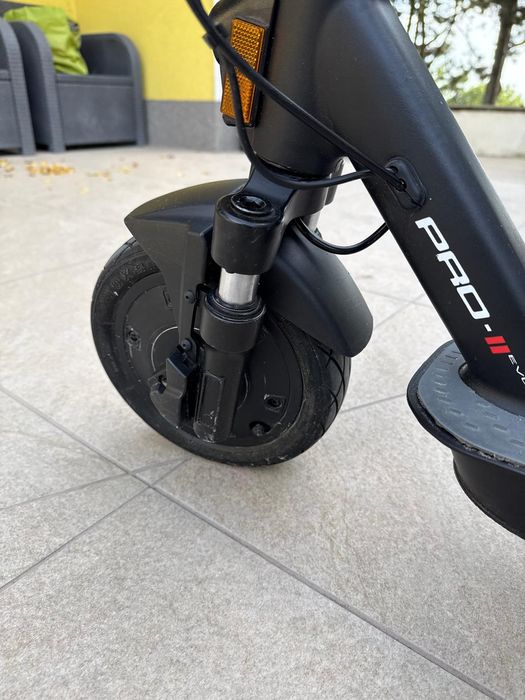 2023 Ducati pro 2 Evo hulajnoga elektryczna