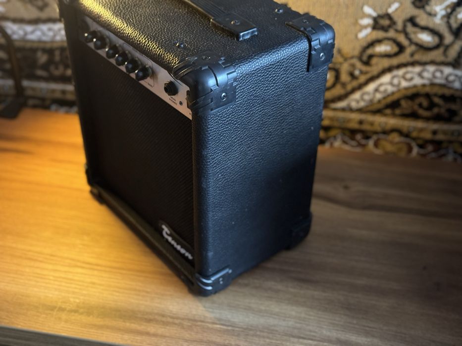 Гітарний комбік 15W