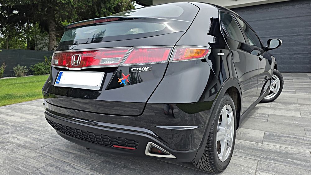 *CZARNA PEREŁKA* Oszczędna HONDA Civic NISKI Przebieg Stan BDB  Polecam