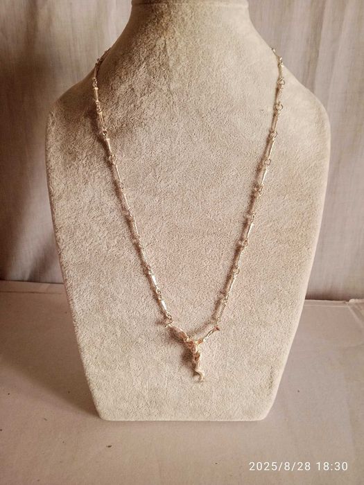 Colar Crucifixo - Prata