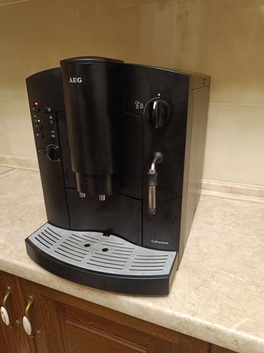 Кавомашина AEG обслужена