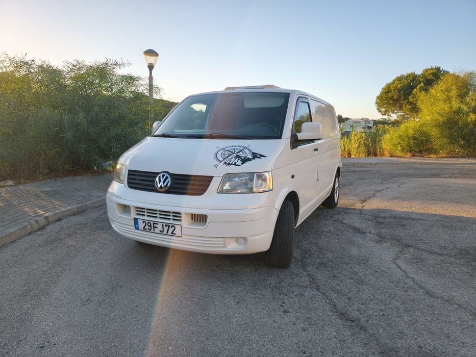 VW Transporter T5 Campervan 2.5 TDI – Legalizada e pronta a viajar!