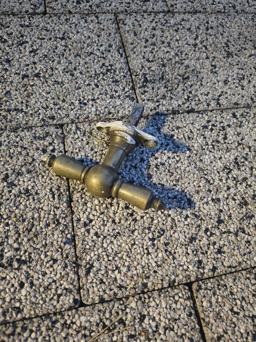 Klamka mosiężna do starych okien