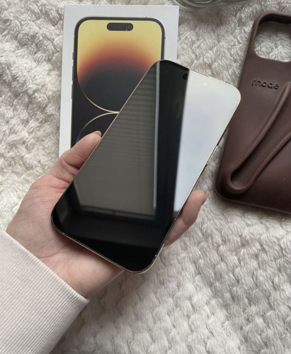 Iphone 14 pro stan perfekcyjny