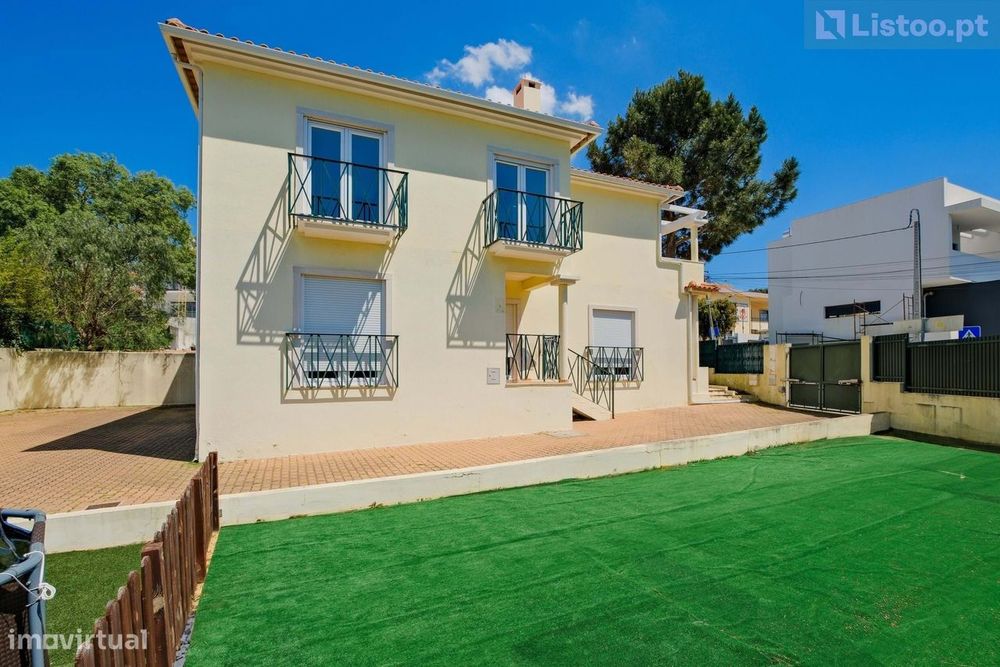 Andar de Moradia T3 em Manique com jardim 2 lugares de estacionamento