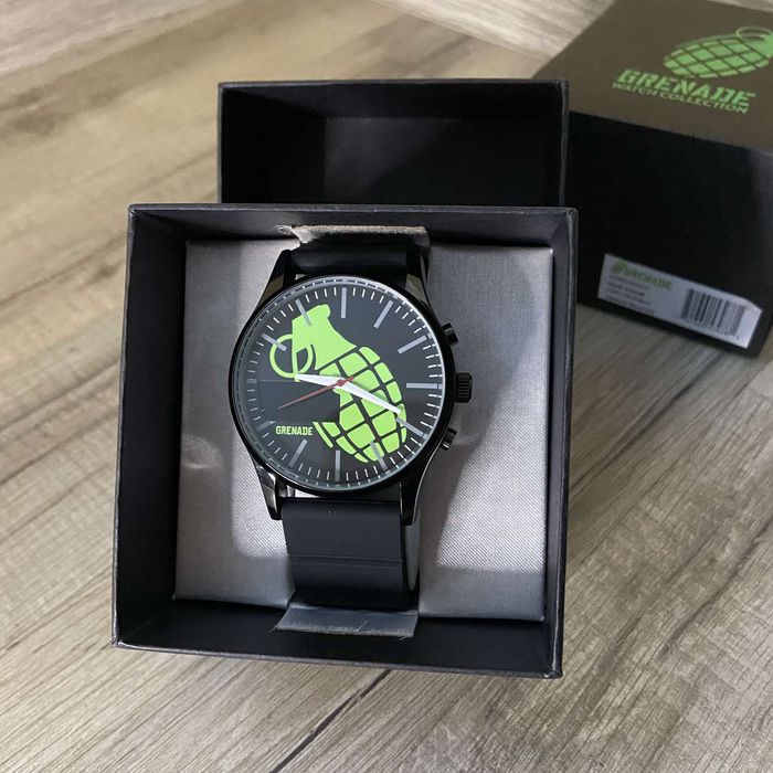 Наручний годинник чоловічий спортивний наручные мужские часы grenade l