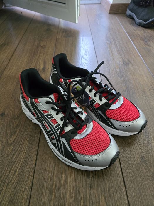 Кросівки Asics Gel-Kyrios