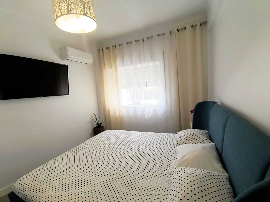 Apartamento T3 Renovado em Almada – Luz Natural e Conforto