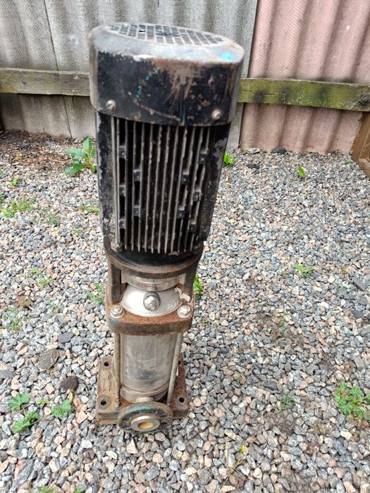 Насос для подачі води