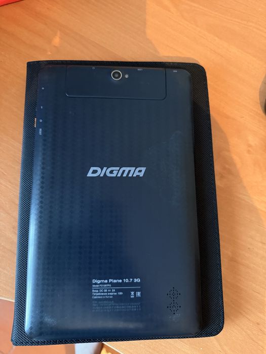 Планшет DIGMA,працюючий