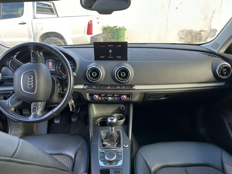 Audi A3 1.6 TDI 2014 |  Revisões Audi | Bancos aquecidos | Full extras