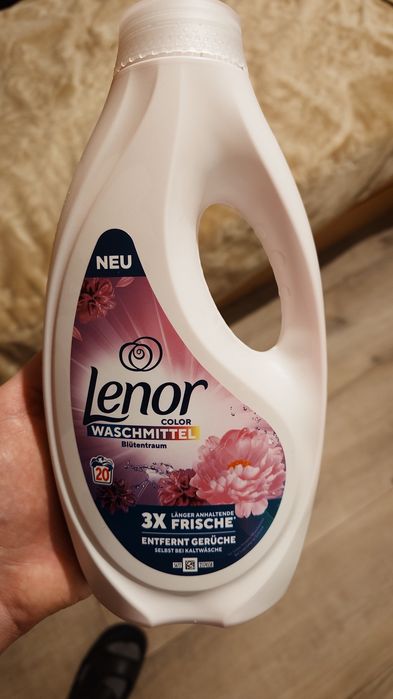 Lenor. Żel do prania