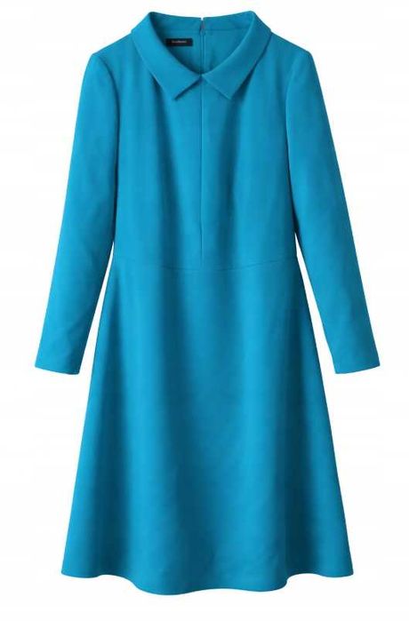 Elegancka sukienka niebieska modesta