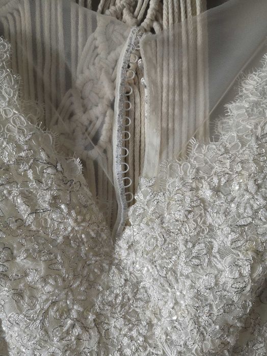 Suknia ślubna ivory