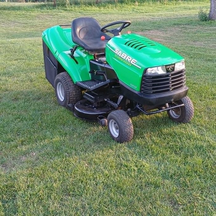 Traktorek kosiarka SABRE John Deere