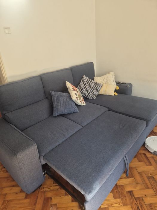 Sofá de Três lugares com chaise Semi-Novo em perfeito estado