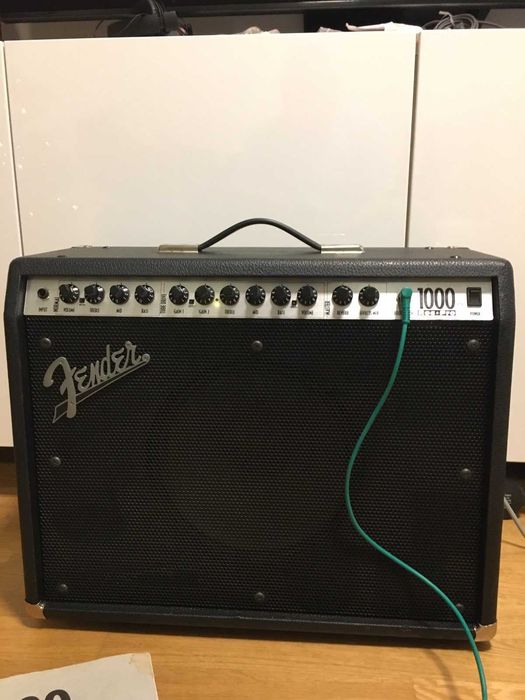 Гитарный комбо Fender Roc Pro 1000 США с педалью, всё работает
