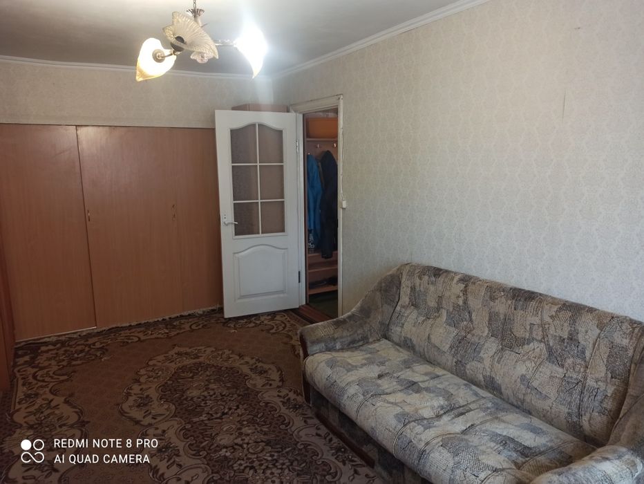 Продам дві кімнати в гуртожитку