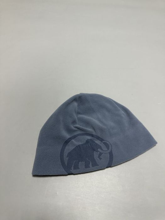 Флисоаая шапка Mammut