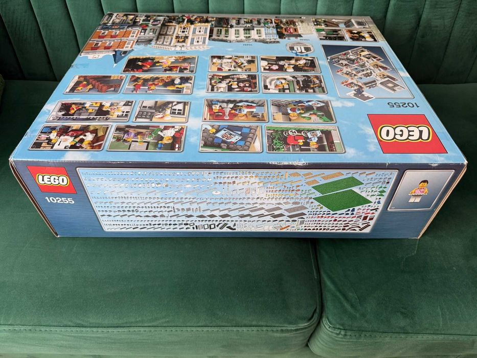 LEGO 10255 - Plac zgromadzeń
