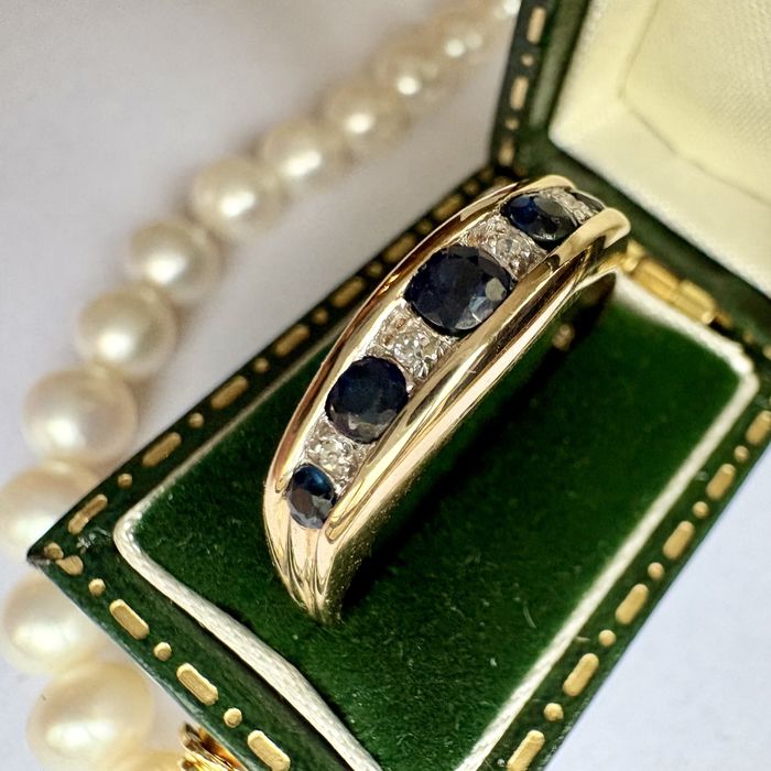Retro pierścionek złoto 14 k szafiry diamenty R16