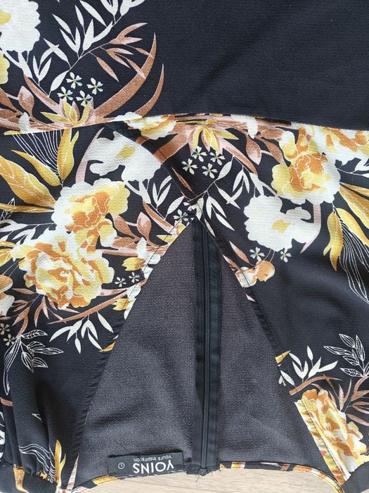 Sukienka kimono w żółte kwiaty