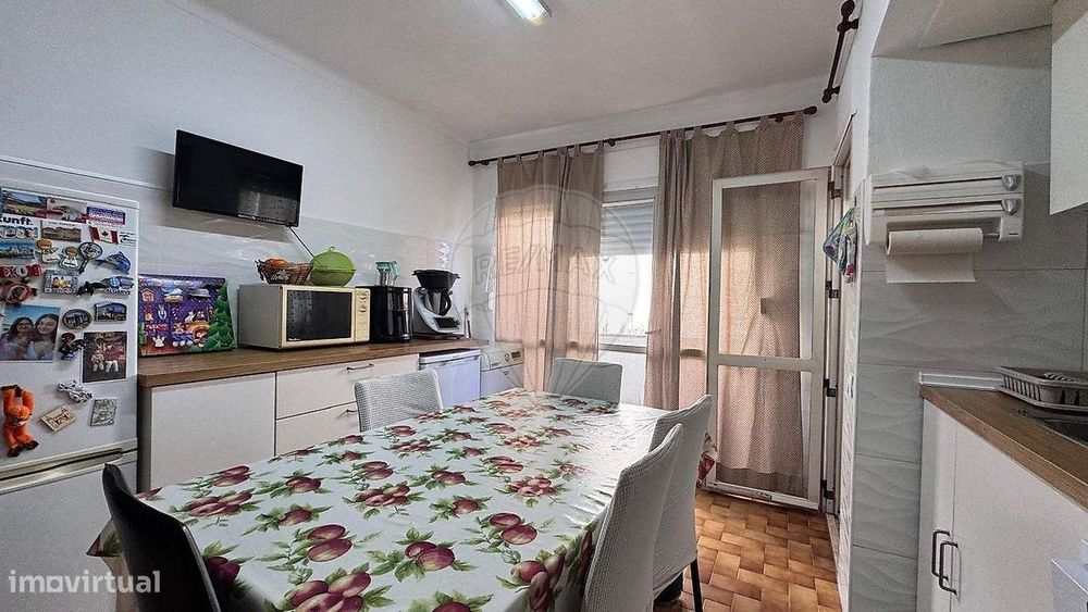 Apartamento T4 para venda